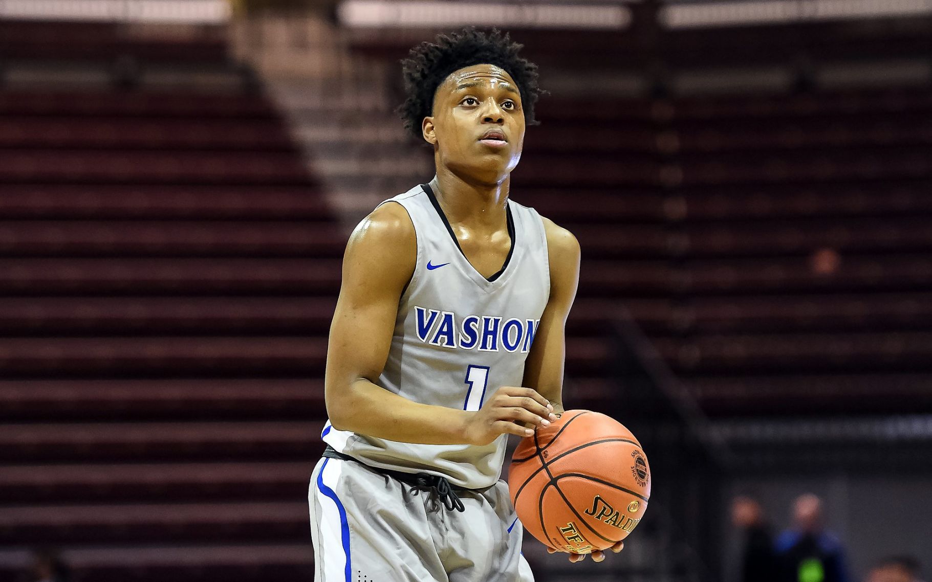 Vashon 70, Charleston 47